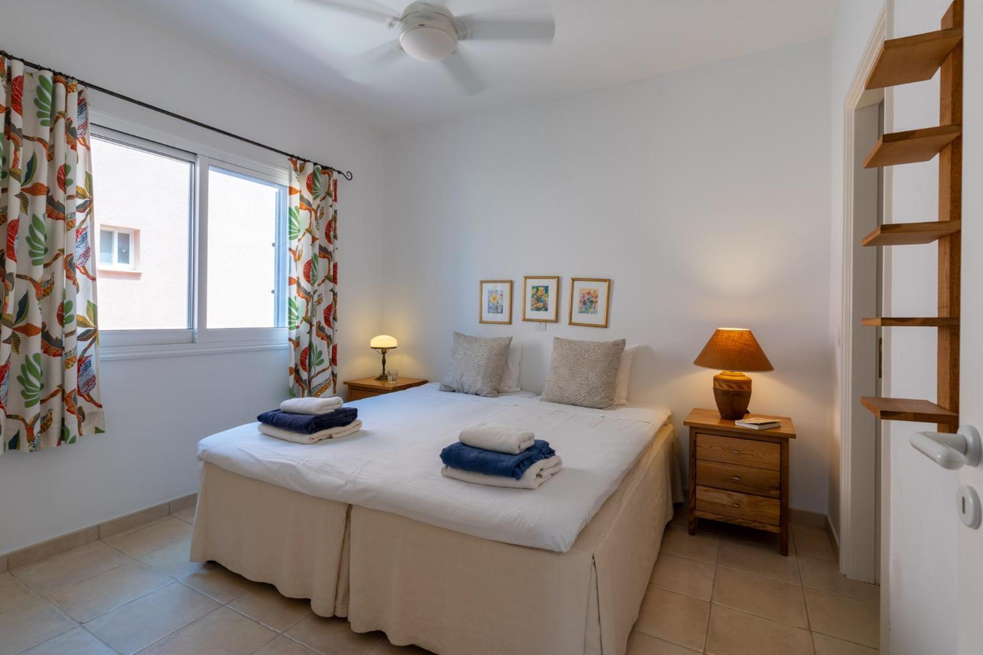 Tropical Paradise In Harbour Paphos, Central & Close To Beach Экстерьер фото